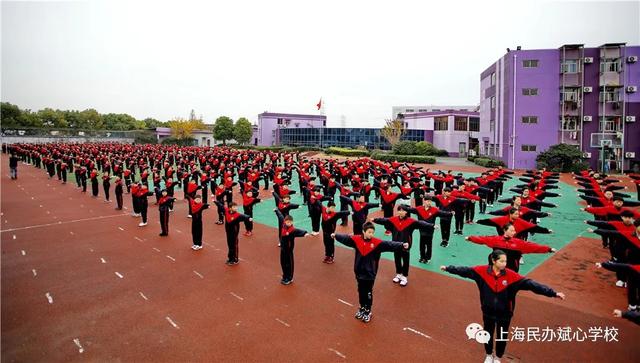 有图为证，这是一所非同寻常的民办学校